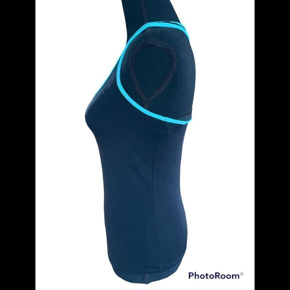 Victoria’s Secret Active Racerback tank with soft cups inside, size M - Picture 2 of 5